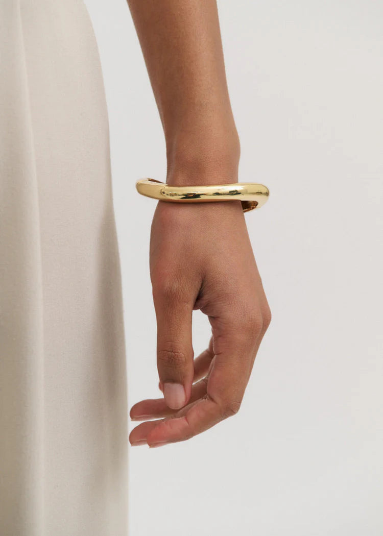 Thin Warped Bangle - Gold