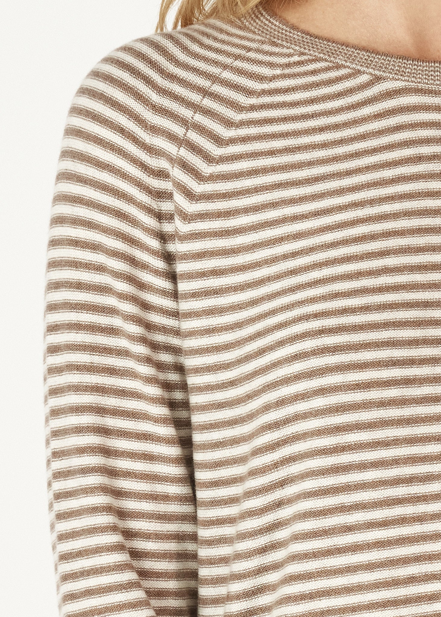 ZP7147 - Essential Stripe Crew - Bark