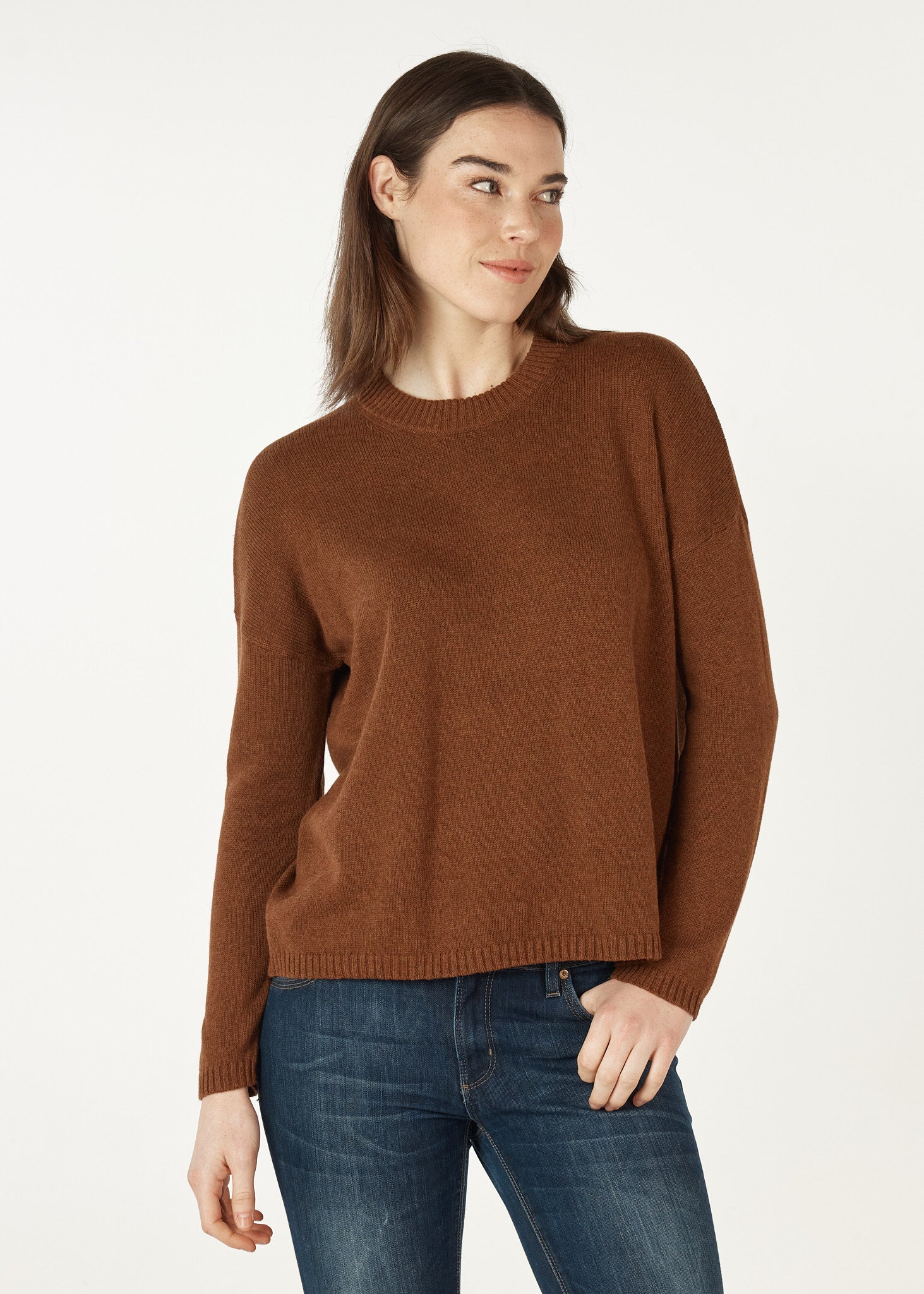 ZP7150 - Essential Round Neck - Coffee